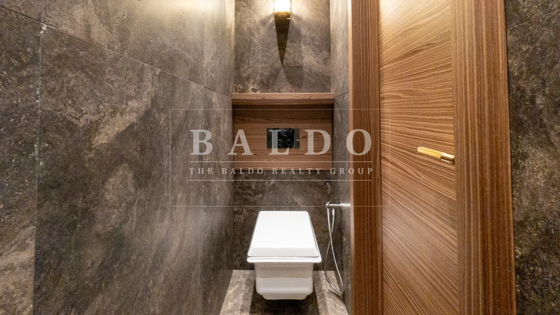 Sole Agent: Stunning New Home in Le Montaigne