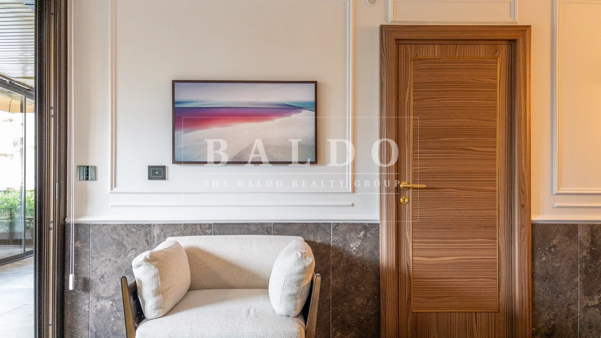 Sole Agent: Stunning New Home in Le Montaigne