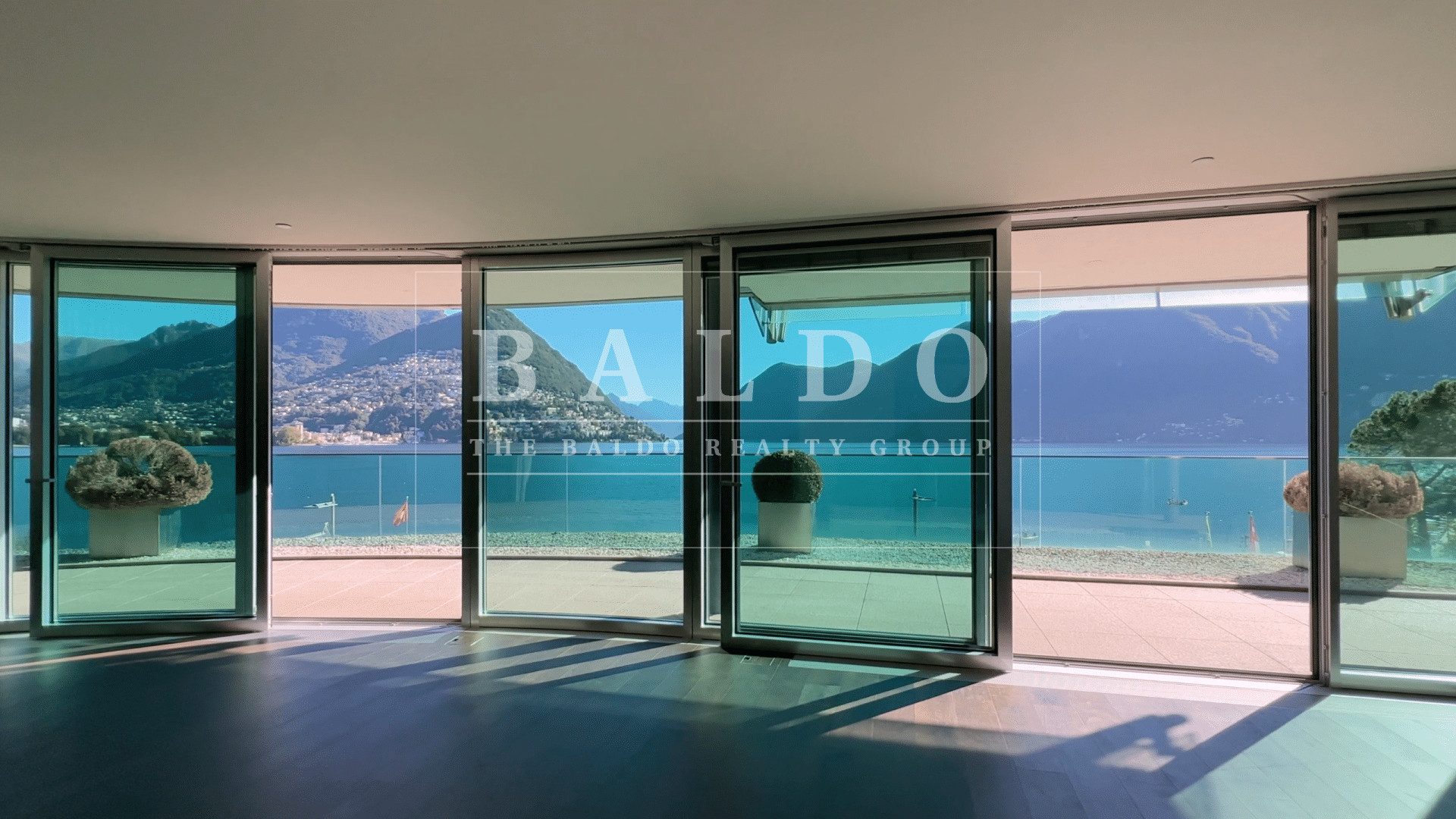 STUNNING APARTMENT ON LAKE LUGANO
