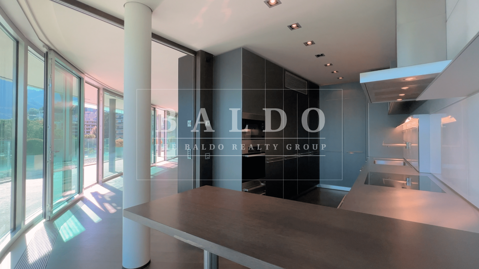 STUNNING APARTMENT ON LAKE LUGANO