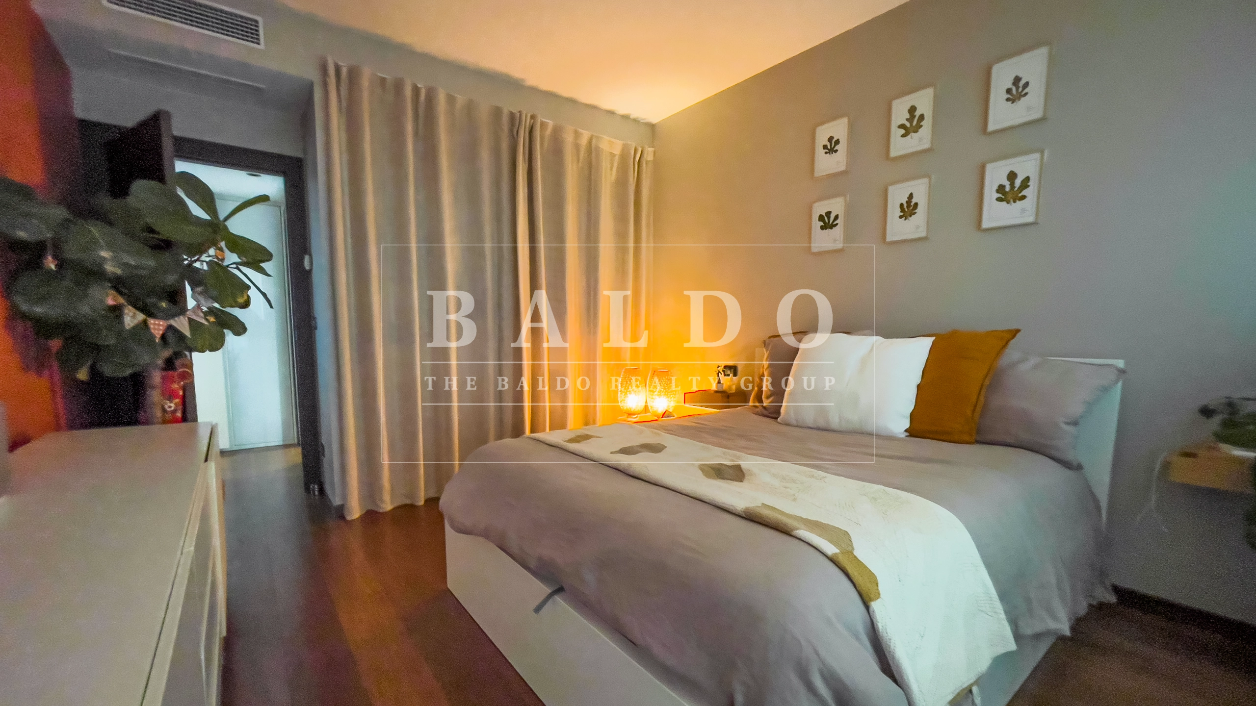BEAUTIFUL ONE BEDROOM IN LE MIRABEAU - Photo 1