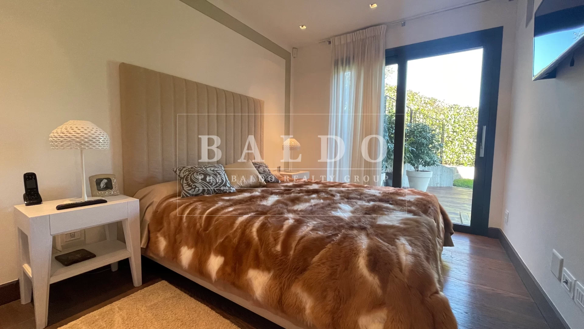 Beautiful Apartment Near Lugano