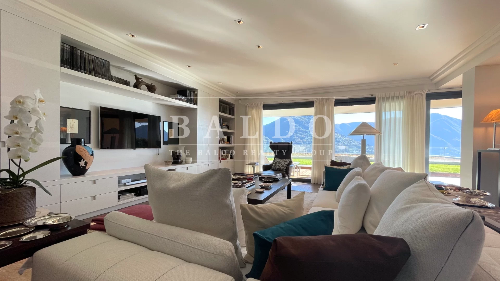 Beautiful Apartment Near Lugano