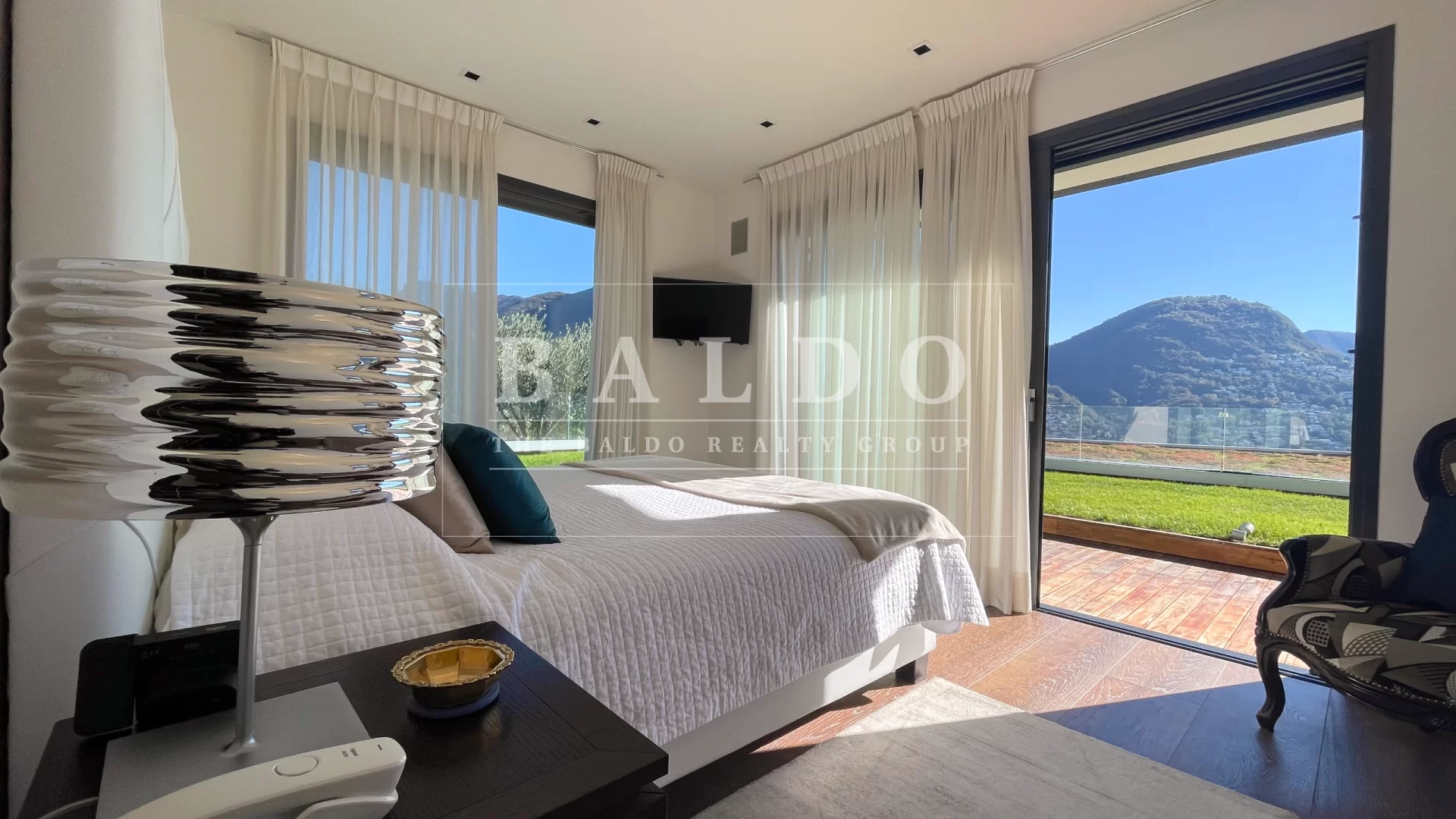 Beautiful Apartment Near Lugano