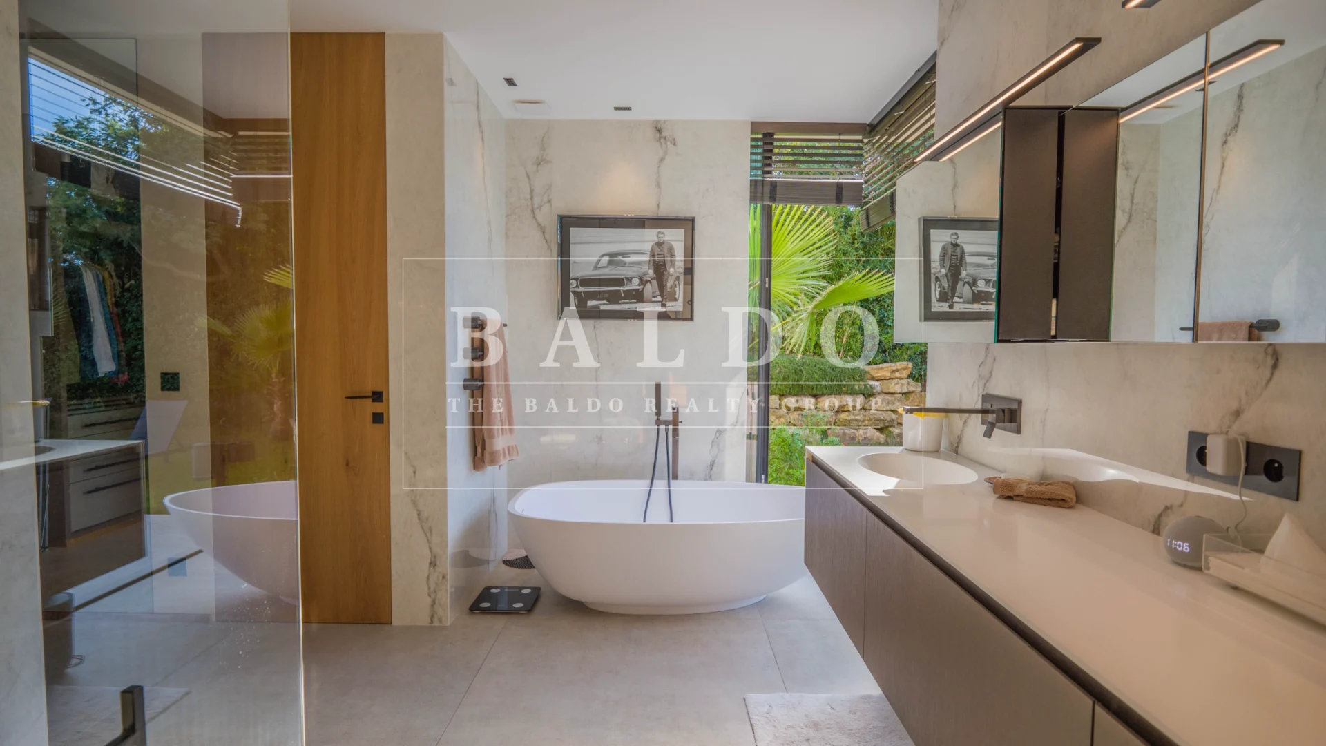 Luxury Villa Steps From Saint Tropez Village