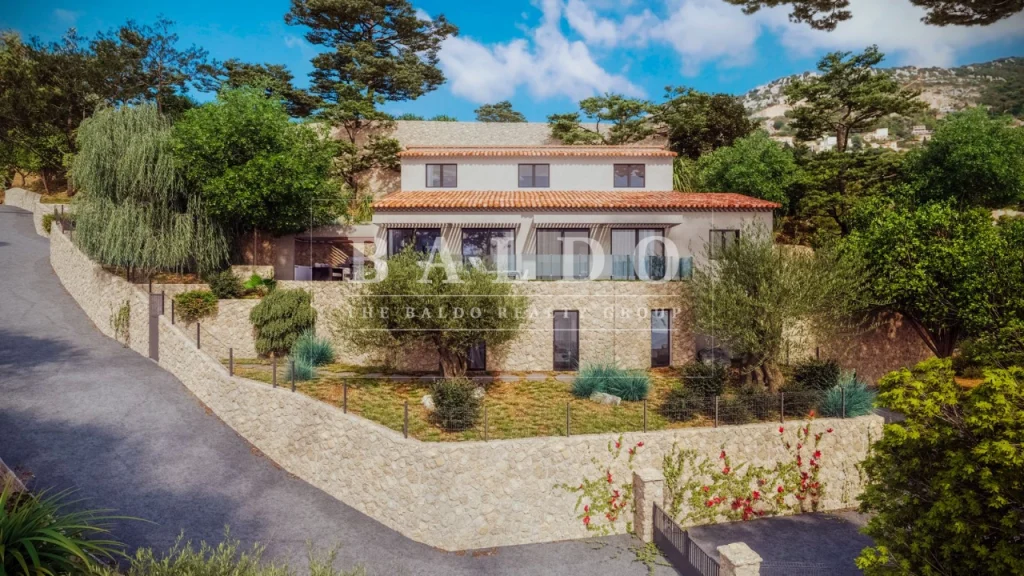 NEW VILLA IN BEAUSOLEIL UNDER CONSTRUCTION