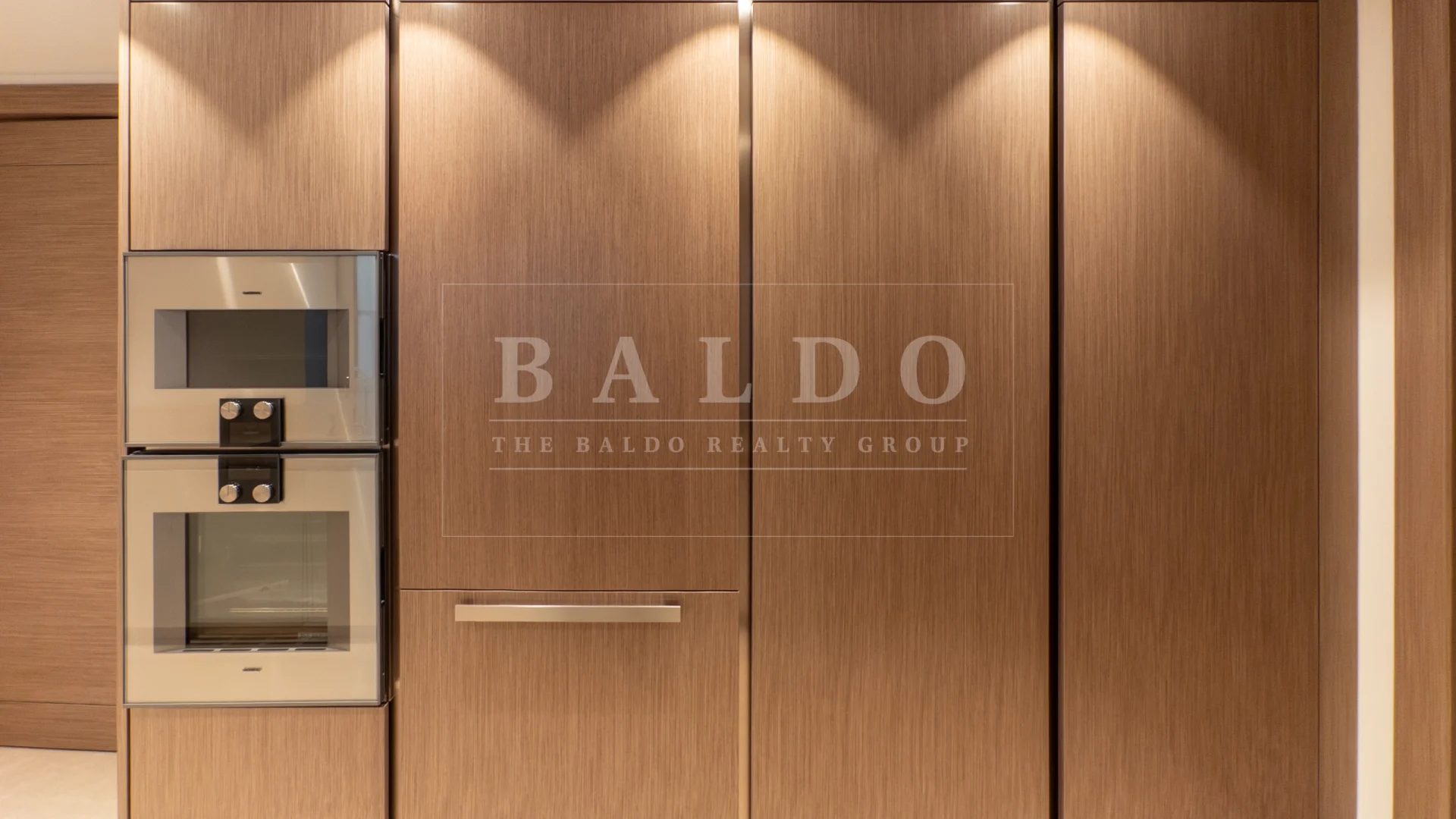 Bay House: Modern Residence With Private Spa in Larvotto