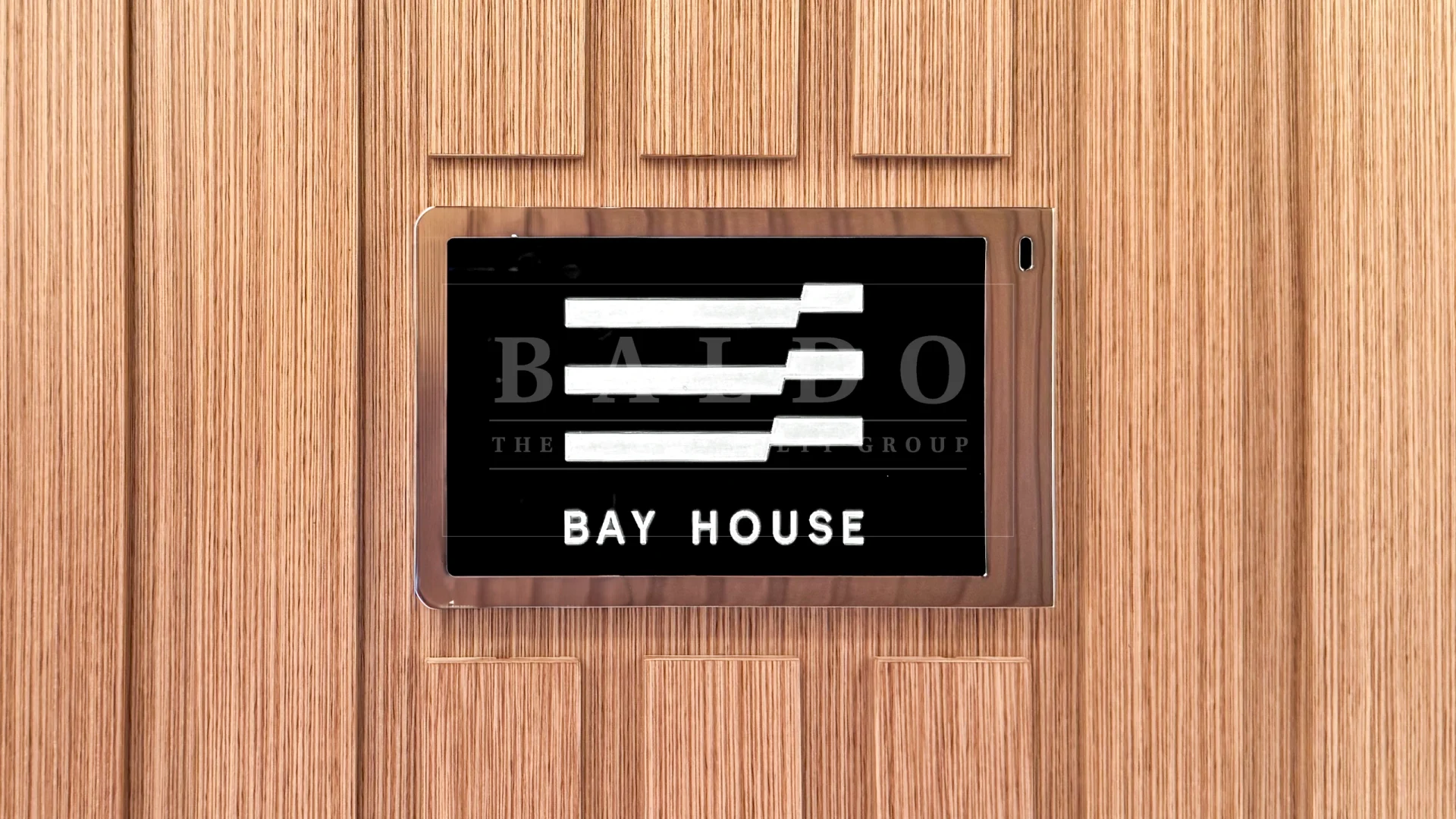 Bay House: Modern Residence With Private Spa in Larvotto