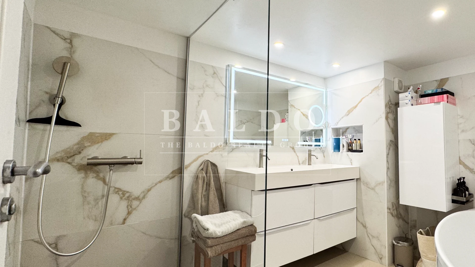 Exceptional 150 m² Flat | Riviera Palace, Menton