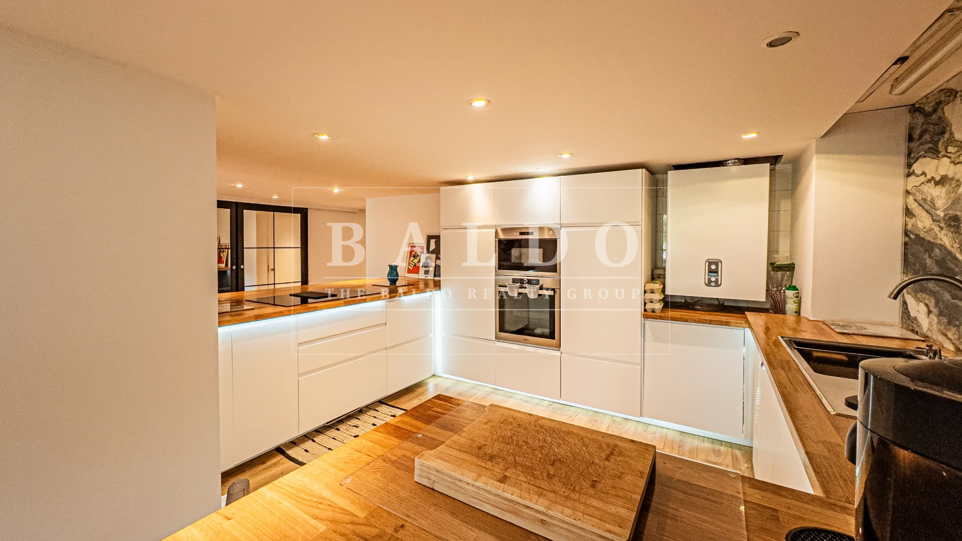 Exceptional 150 m² Flat | Riviera Palace, Menton