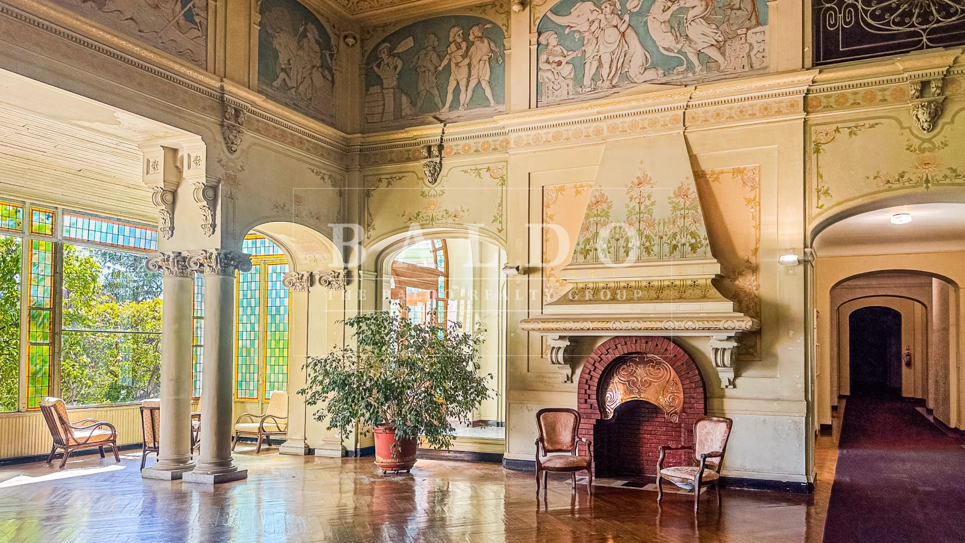 Exceptional 150 m² Flat | Riviera Palace, Menton