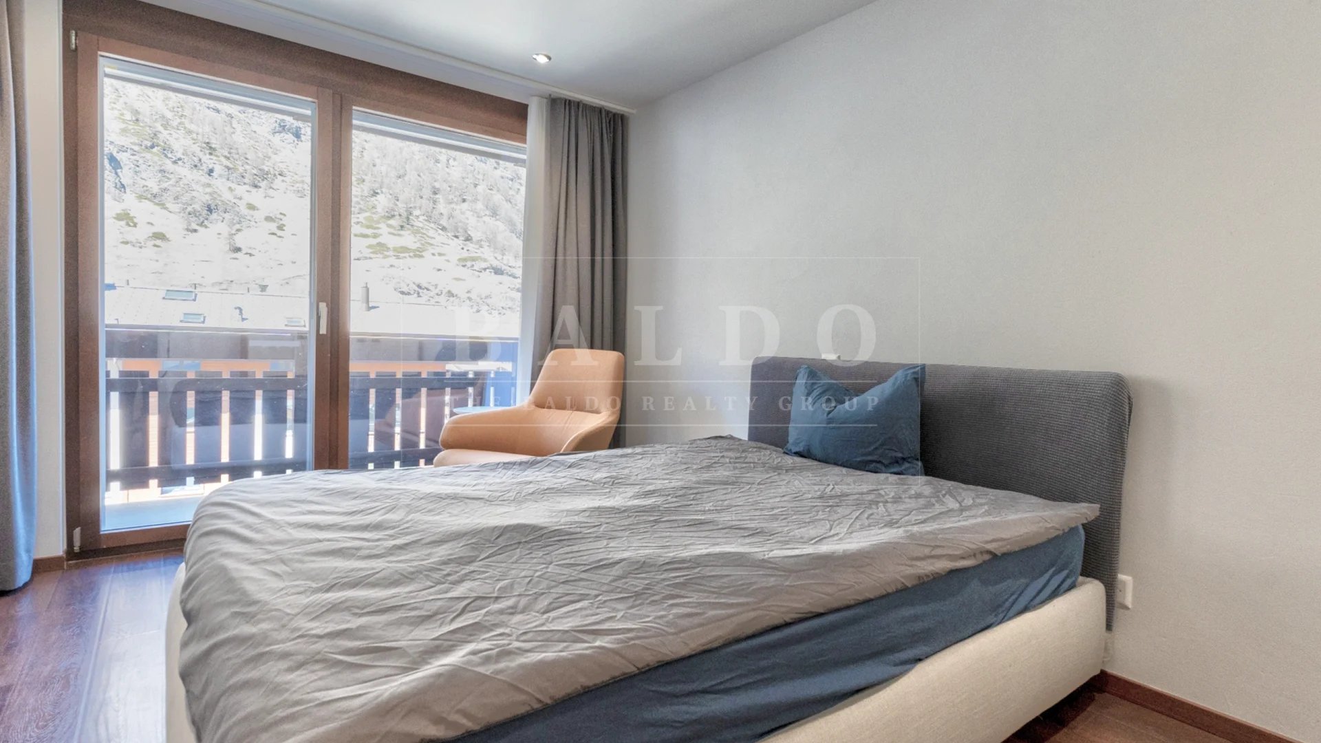 Luxury Alpine Residence With Matterhorn Views in Zermatt Holiday Apartment