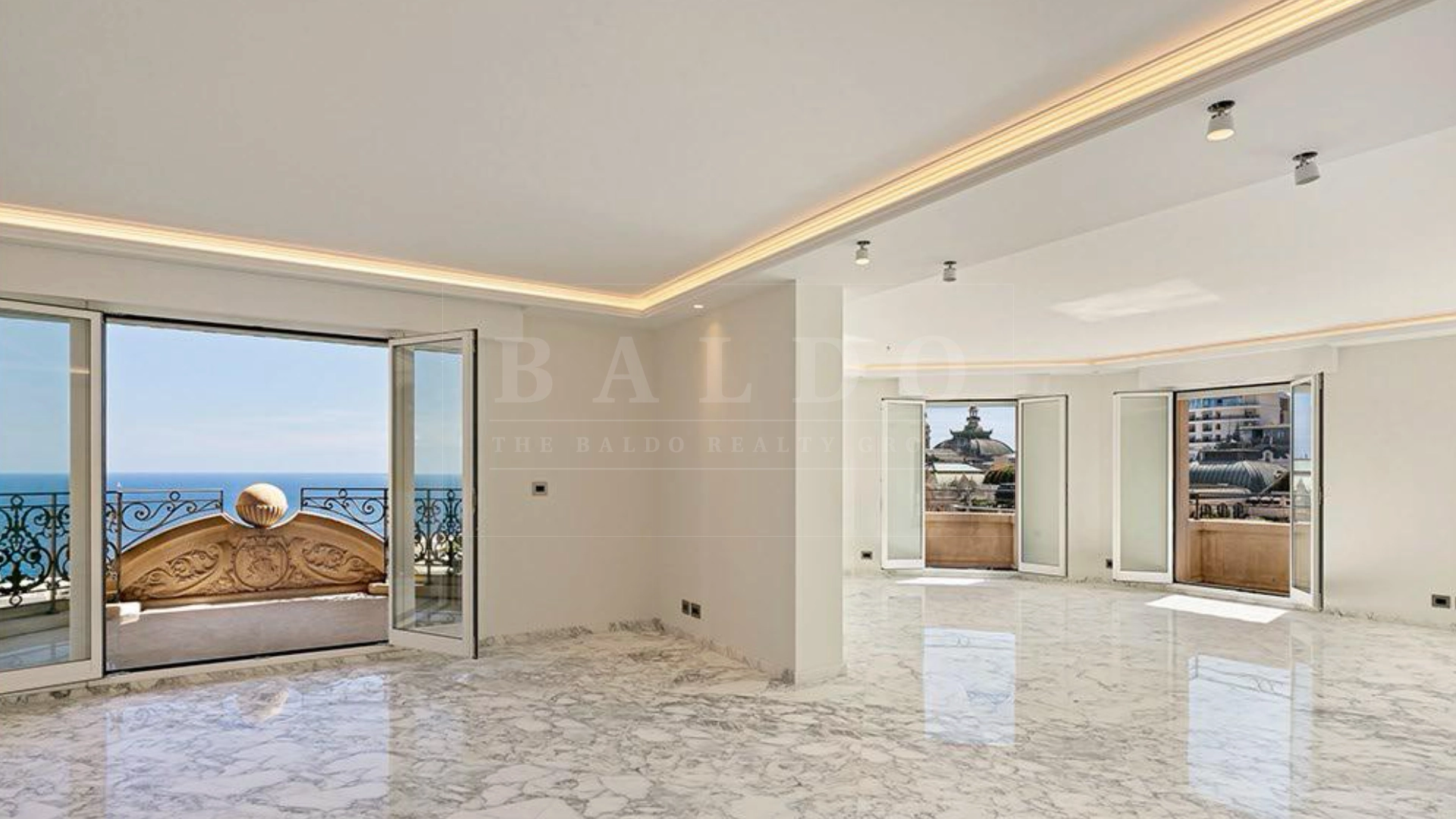 ULTRA LUXURIOUS FAMILY HOME OVERLOOKING CASINO SQUARE IN THE MÉTROPOLE RESIDENCE - Photo 2