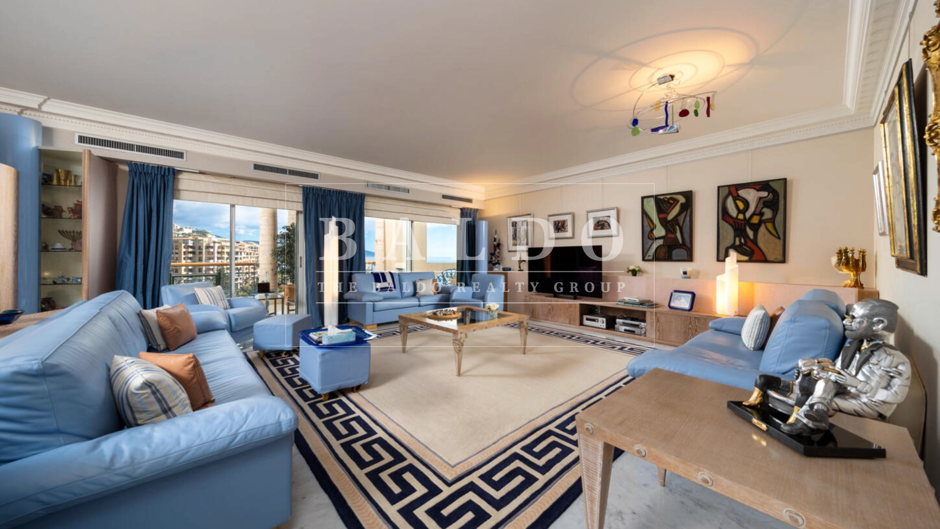 ИСКЛЮЧИТЕЛЬНАЯ СЕМЕЙНАЯ КВАРТИРА С ПАНОРАМНЫМ ВИДОМ - Photo 1