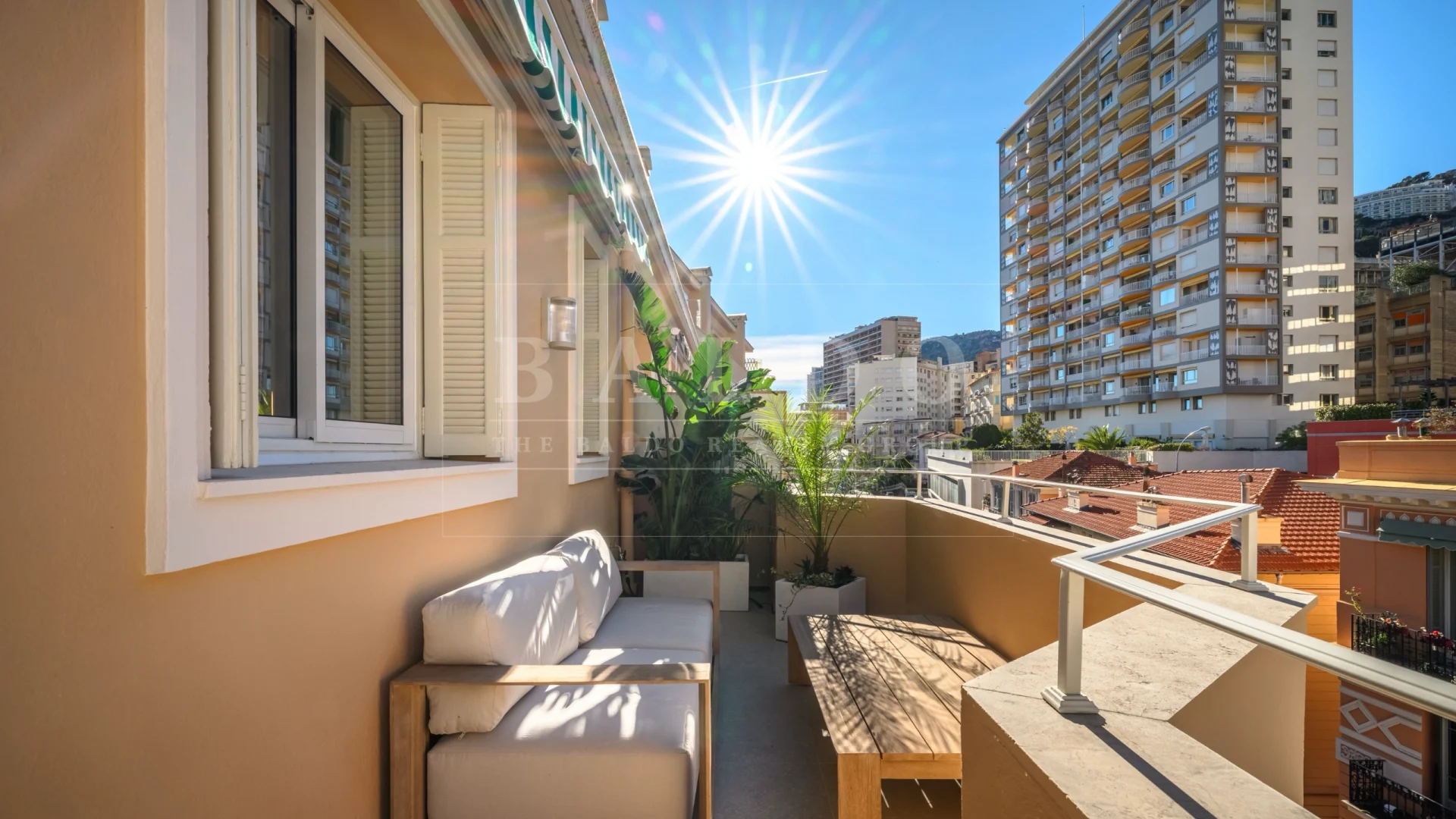 Renovated Apartment With Terrace and Sea Views