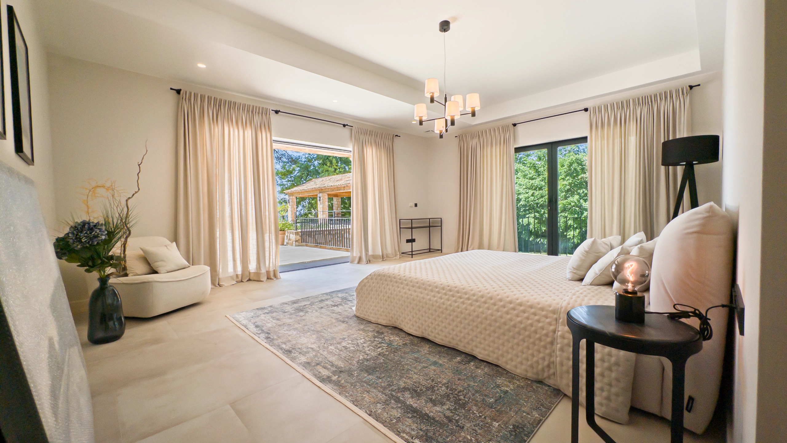 Contemporary Provençal Villa With Panoramic Sea Views - Photo 1