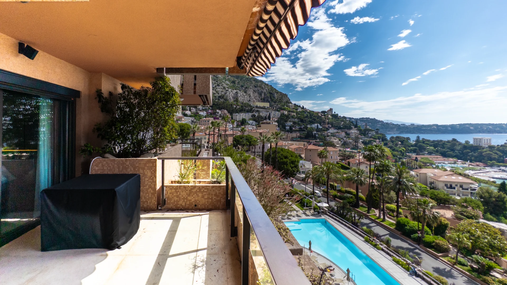 Bespoke One Bedroom Overlooking the Mediterranean