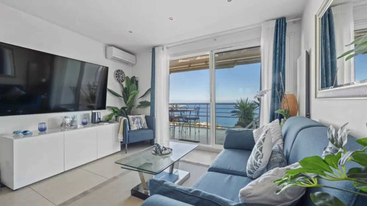 A Private Terrace with Panoramic Monaco and Sea Views