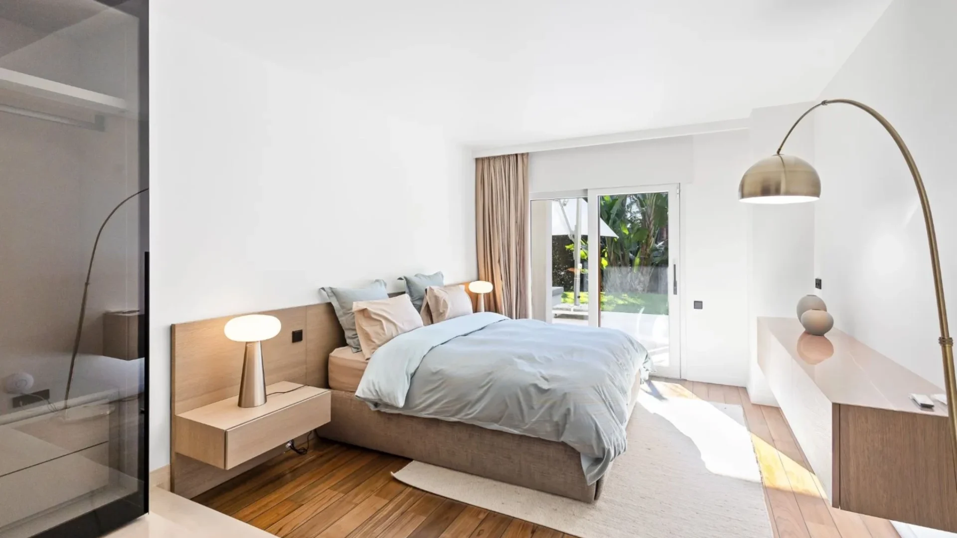 Un havre contemporain et paisible, avec une vue mer à couper le souffle