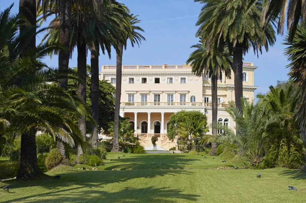 Inside Villa Les Cèdres: History, Gardens, and Legacy